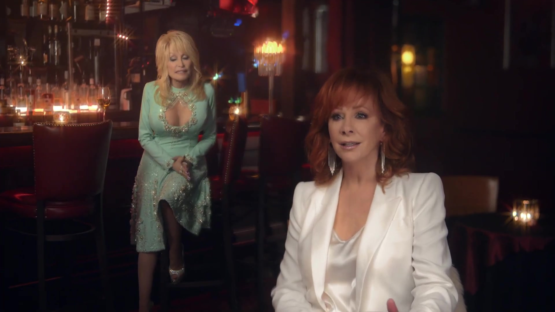 Reba McEntire ft. Dolly Parton - Does He Love Yo